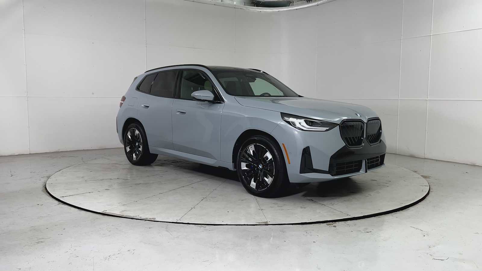 New 2026 BMW X3 xDrive30 w/ Premium Package image 8