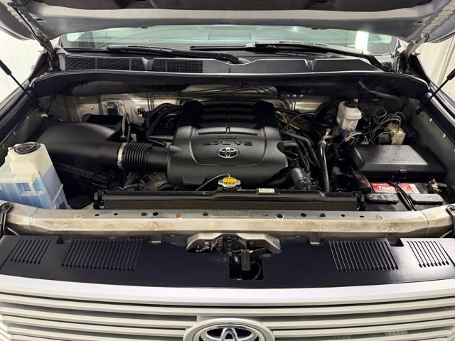 Used 2017 Toyota Tundra Platinum AWD/4WD image 28