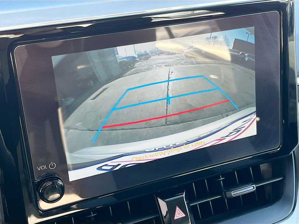 Used 2025 Toyota Corolla LE image 14