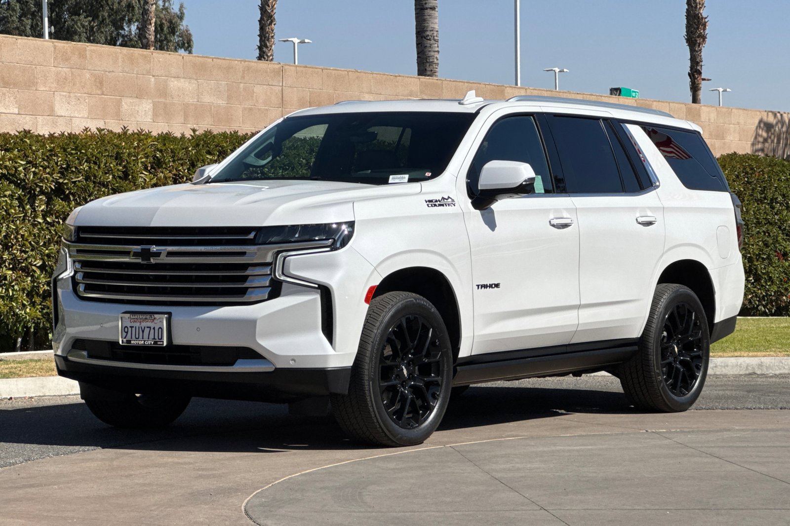 Certified 2023 Chevrolet Tahoe High Country AWD/4WD image 8