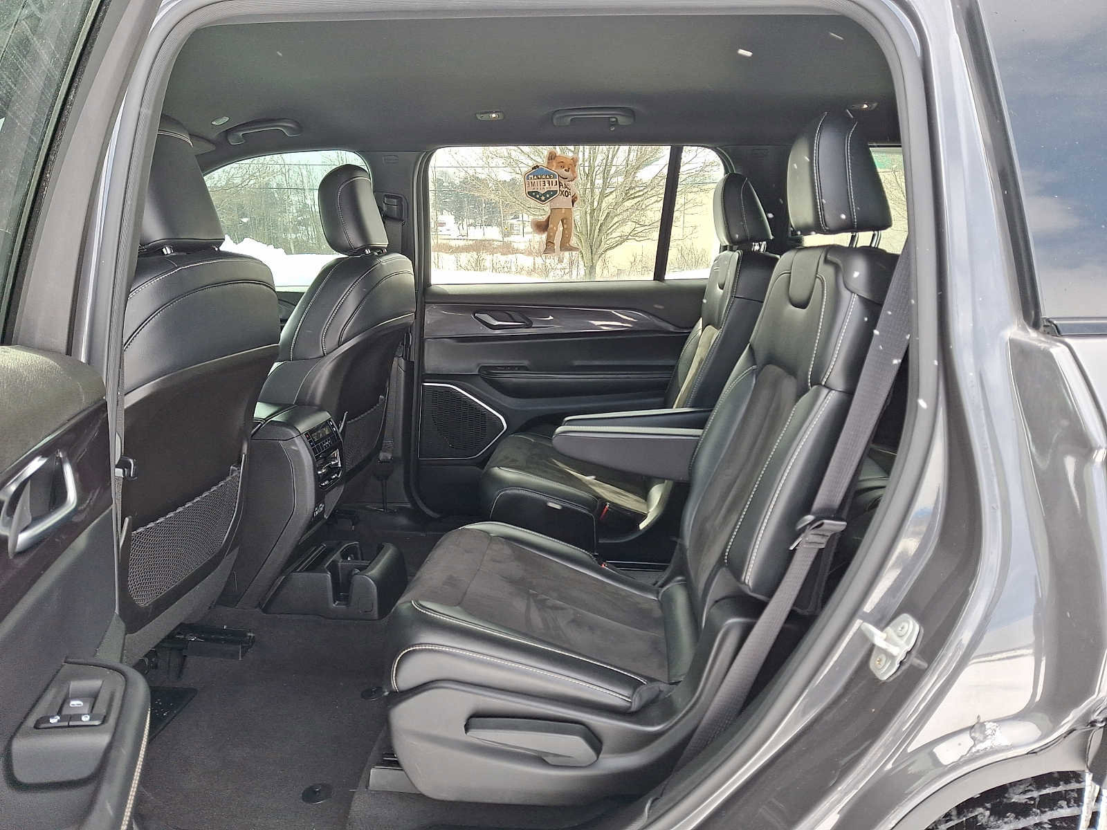 Used 2021 Jeep Grand Cherokee L Altitude image 11