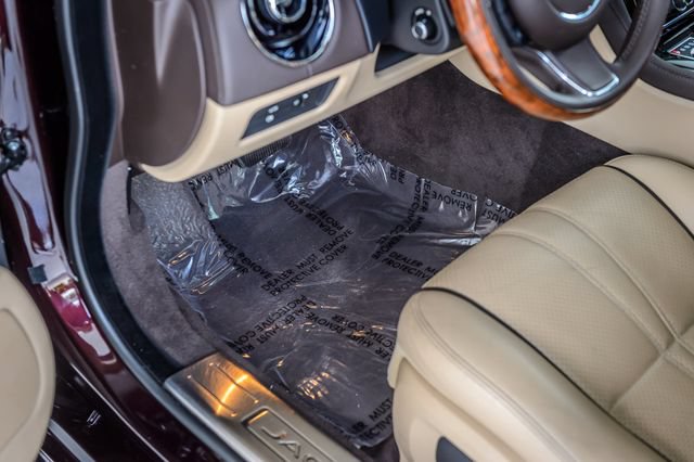 Used 2016 Jaguar XJ R-Sport RWD image 21