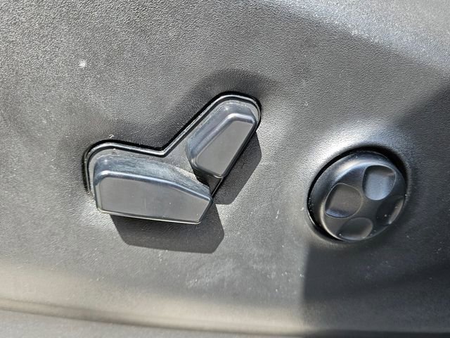 Used 2020 Chrysler Pacifica Touring-L image 22