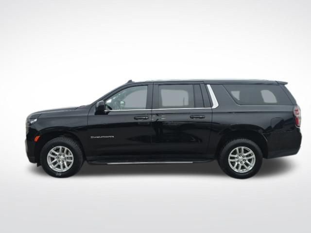 Used 2022 Chevrolet Suburban LT AWD/4WD image 8