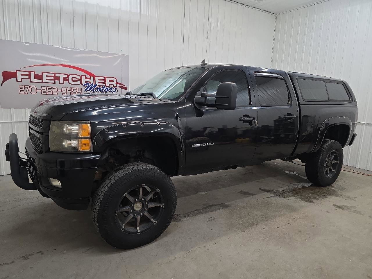 Used 2013 Chevrolet Silverado 2500 LTZ w/ LTZ Plus Package image 2