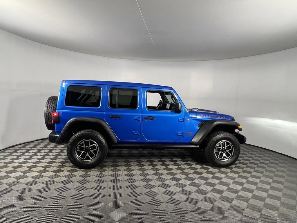 Certified 2024 Jeep Wrangler Unlimited Rubicon w/ Convenience Group image 7