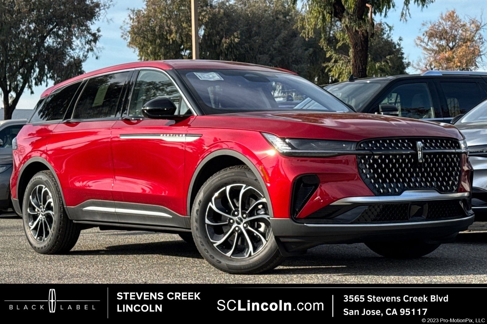 New 2026 Lincoln Nautilus Premier image 1