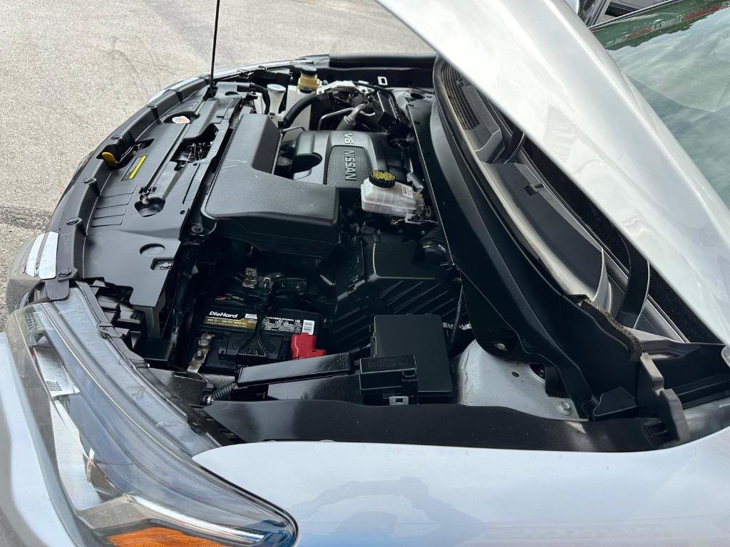 Used 2019 Nissan Pathfinder SL AWD/4WD image 42