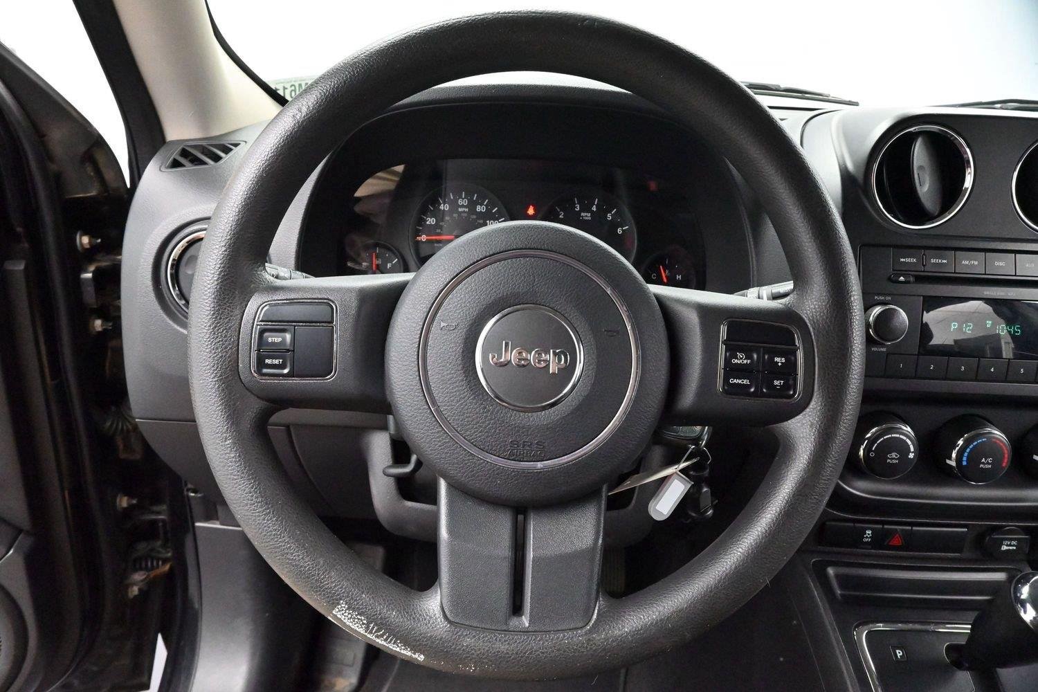 Used 2011 Jeep Patriot Sport w/ PWR Value Group AWD/4WD image 14