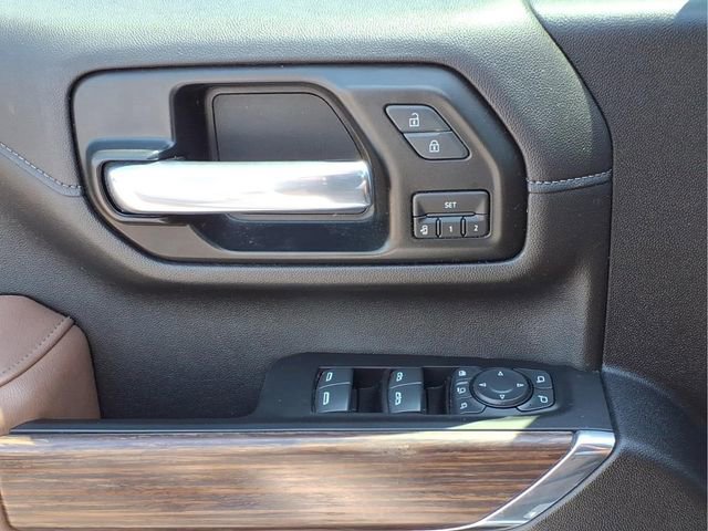 Used 2022 Chevrolet Silverado 3500 High Country AWD/4WD image 17