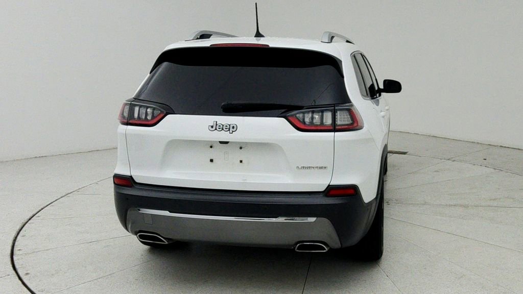 Used 2019 Jeep Cherokee Limited w/ Luxury Group FWD image 7