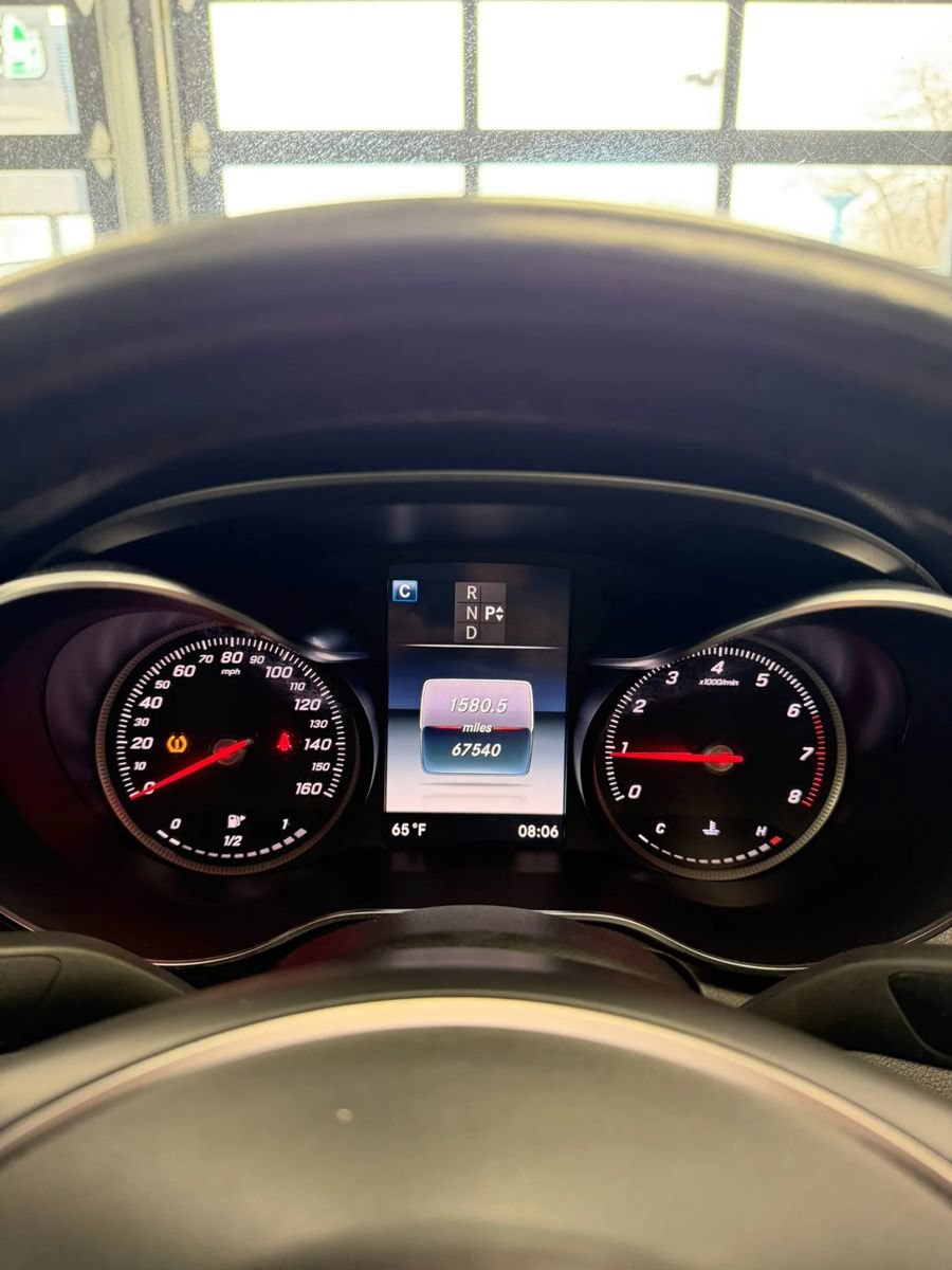 Used 2018 Mercedes-Benz C 300 Sedan w/ Multimedia Package image 34