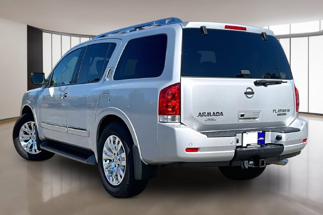 Used 2015 Nissan Armada Platinum w/ 2nd Row Captain Seat Package RWD image 4