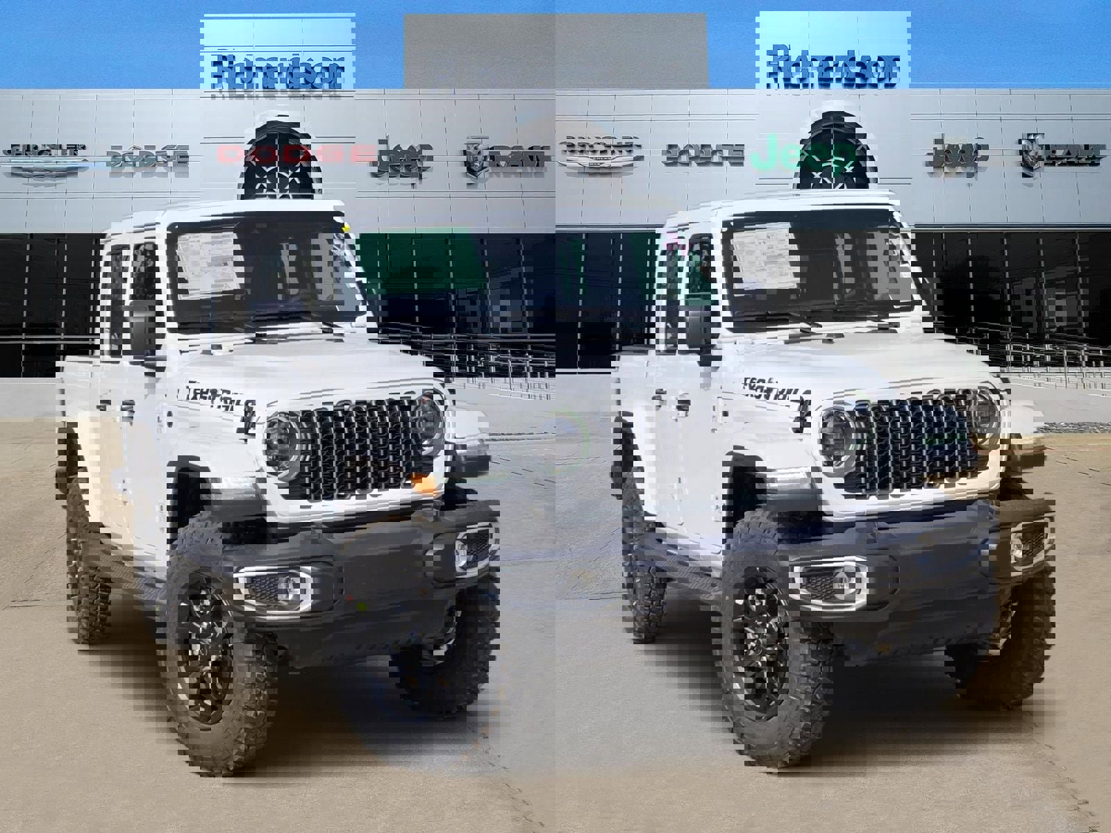 New 2026 Jeep Gladiator Sport