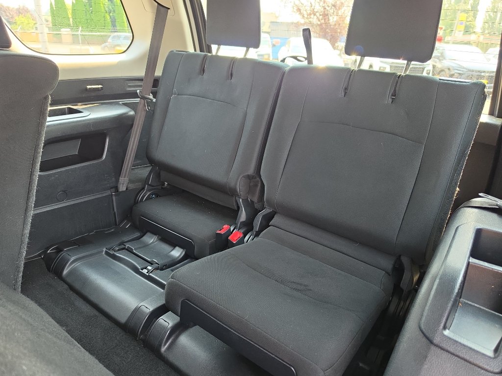 Used 2016 Toyota 4Runner SR5 AWD/4WD image 19