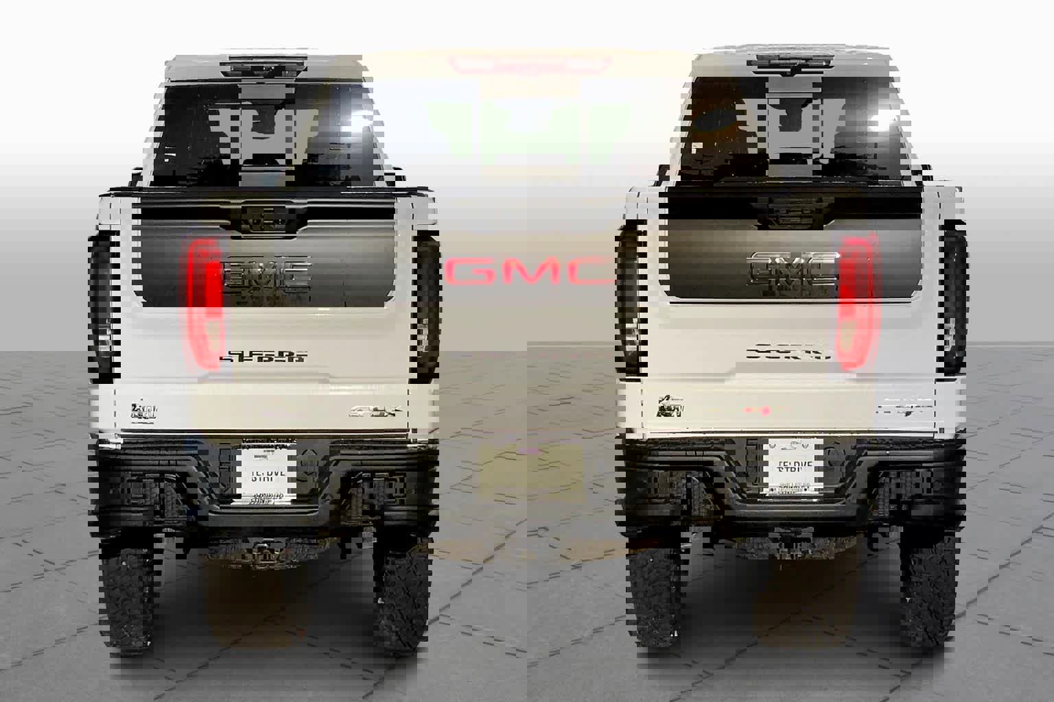 New 2024 GMC Sierra 1500 AT4X w/ AT4X AEV Edition image 4