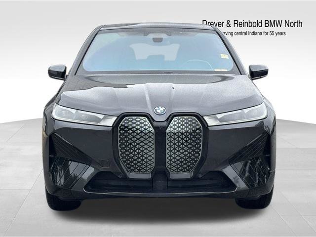 Used 2024 BMW iX xDrive50 w/ Sport Package AWD/4WD image 11