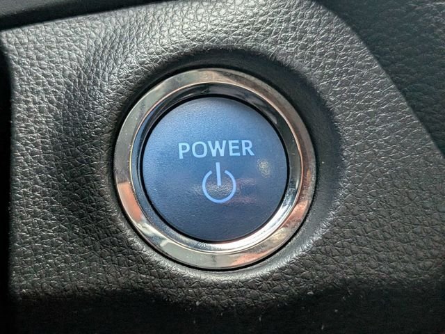Used 2022 Toyota RAV4 SE AWD/4WD image 26
