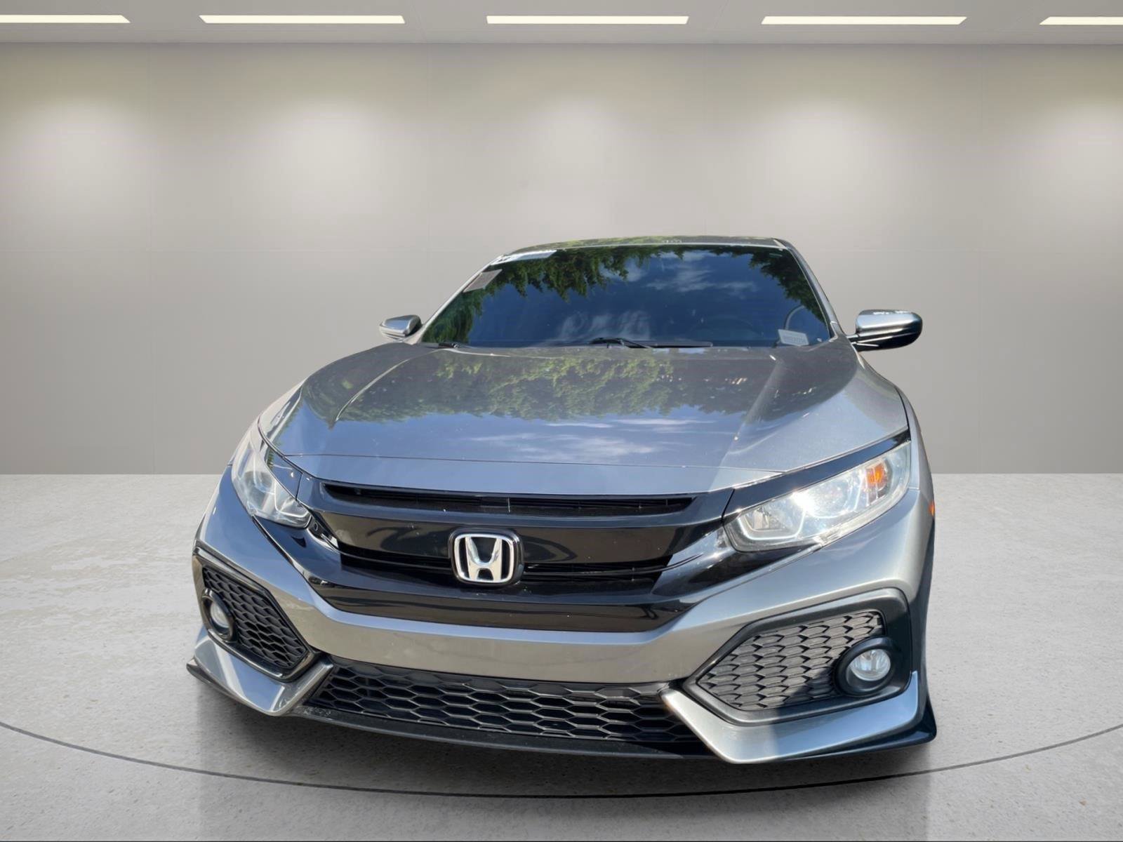 Used 2018 Honda Civic Sport image 6