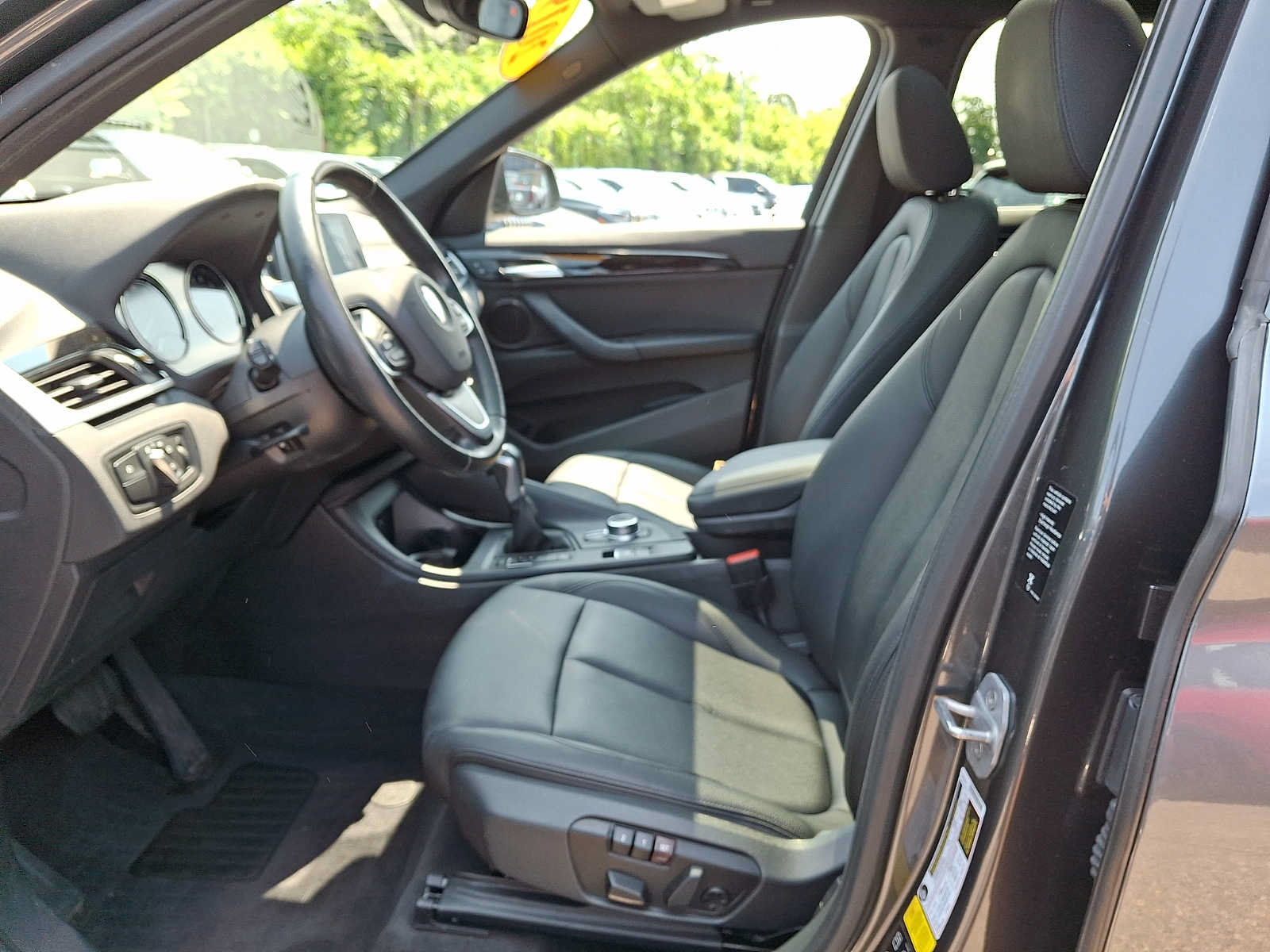 Used 2019 BMW X1 xDrive28i w/ Convenience Package AWD/4WD image 10