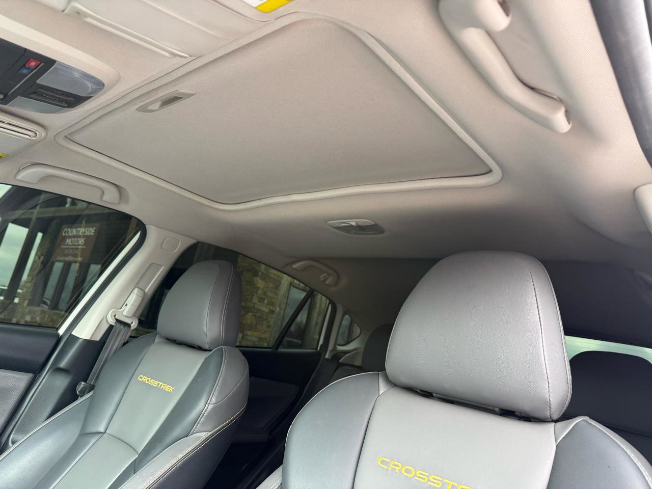 Used 2022 Subaru Crosstrek 2.5i Sport w/ Moonroof Package image 34