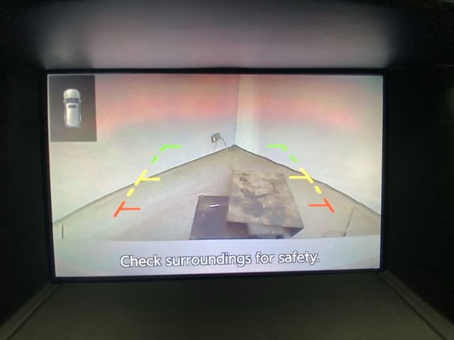 Used 2019 Nissan Pathfinder S image 17