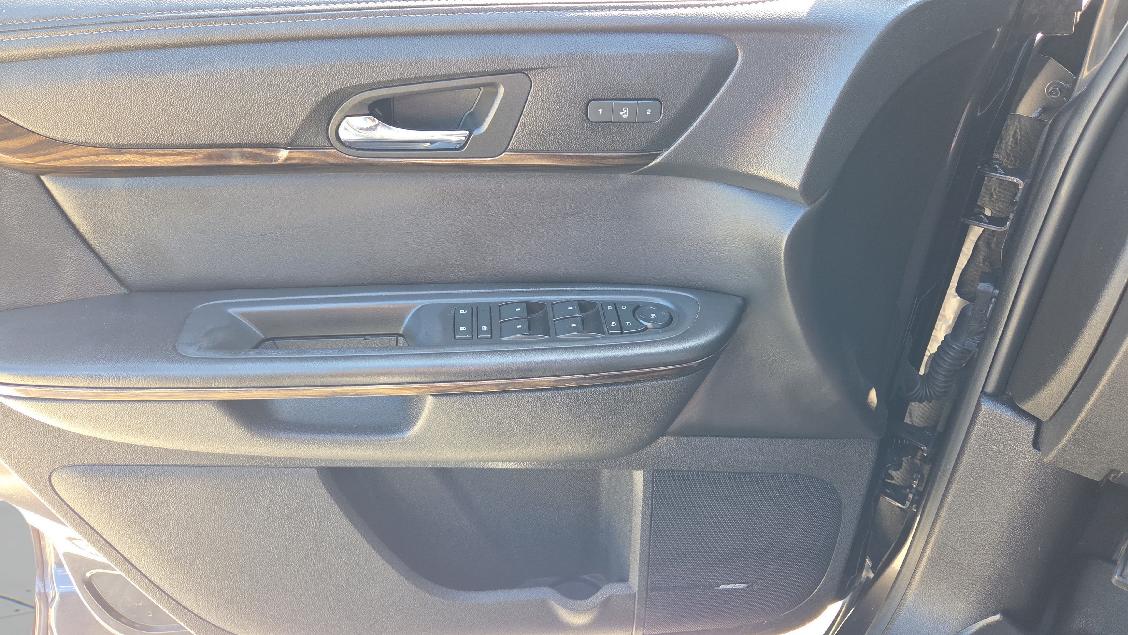 Used 2015 GMC Acadia Denali AWD/4WD image 27