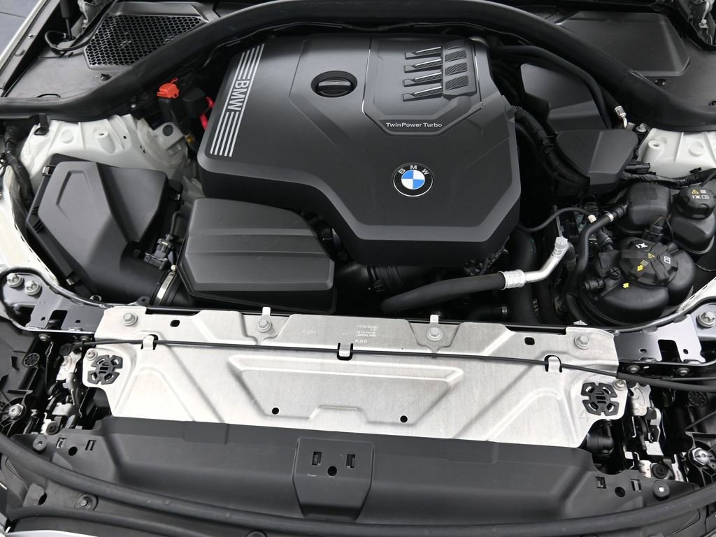 Used 2023 BMW 330i Sedan w/ Driving Assistance Package RWD image 7