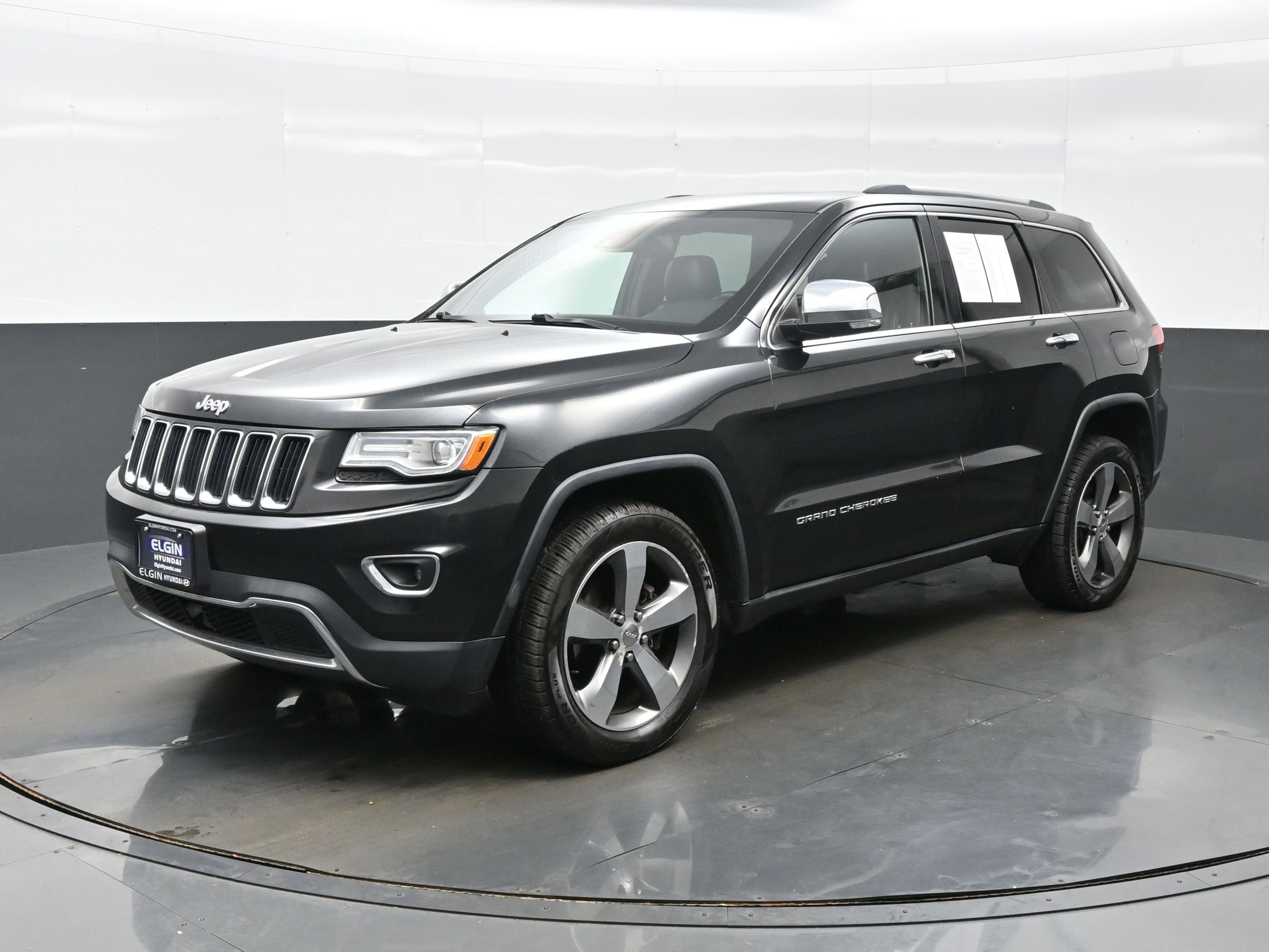 Used 2014 Jeep Grand Cherokee Limited w/ Luxury Group II AWD/4WD image 2