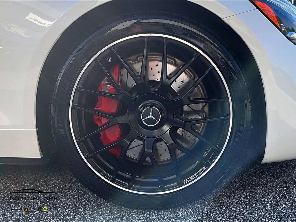 Used 2020 Mercedes-Benz AMG GT Roadster image 28