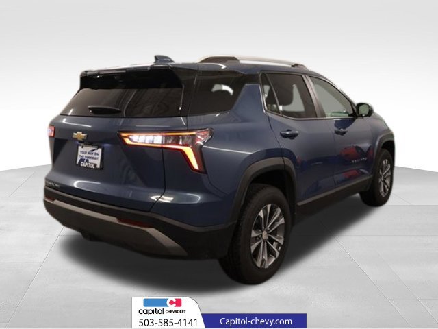 Used 2025 Chevrolet Equinox LT w/ Convenience Package II AWD/4WD image 2