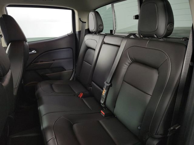 Used 2022 Chevrolet Colorado Z71 AWD/4WD image 17