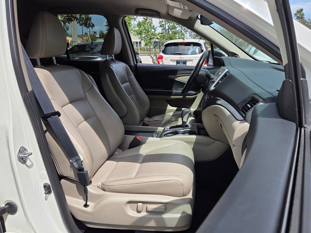 Used 2018 Honda Ridgeline RTL image 18