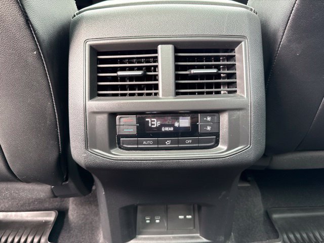 Used 2022 Volkswagen Atlas SEL AWD/4WD image 14