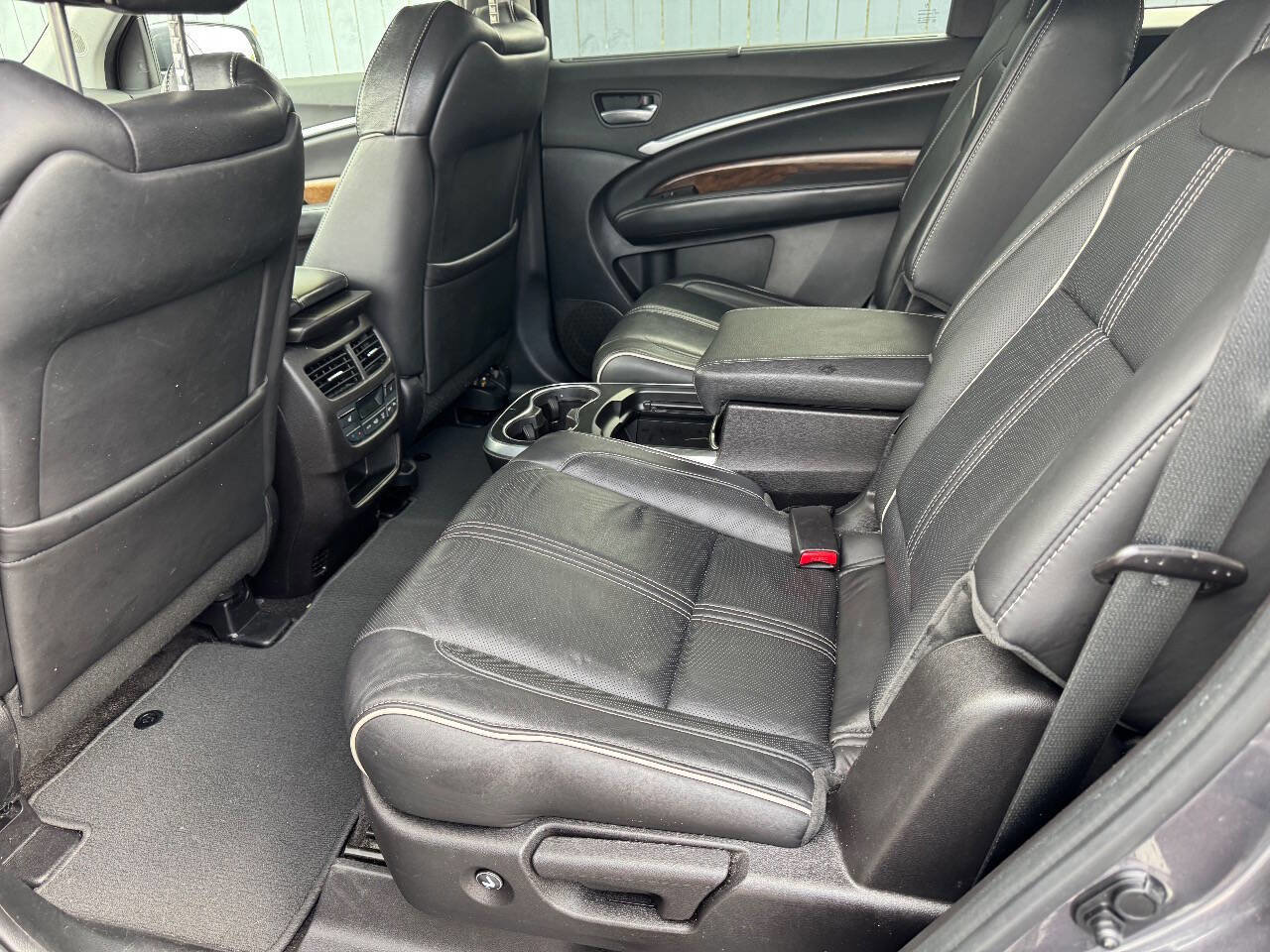 Used 2017 Acura MDX SH-AWD w/ Advance Package image 10