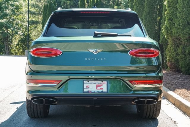 Used 2022 Bentley Bentayga AWD/4WD image 25