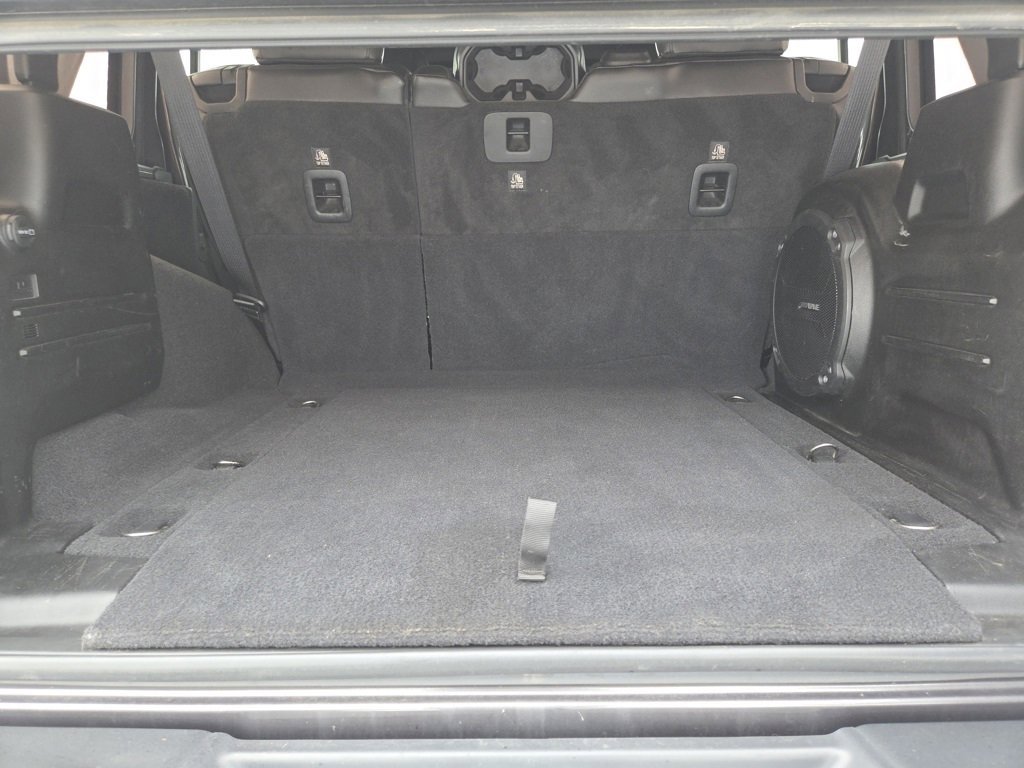 Used 2018 Jeep Wrangler Unlimited Rubicon image 27