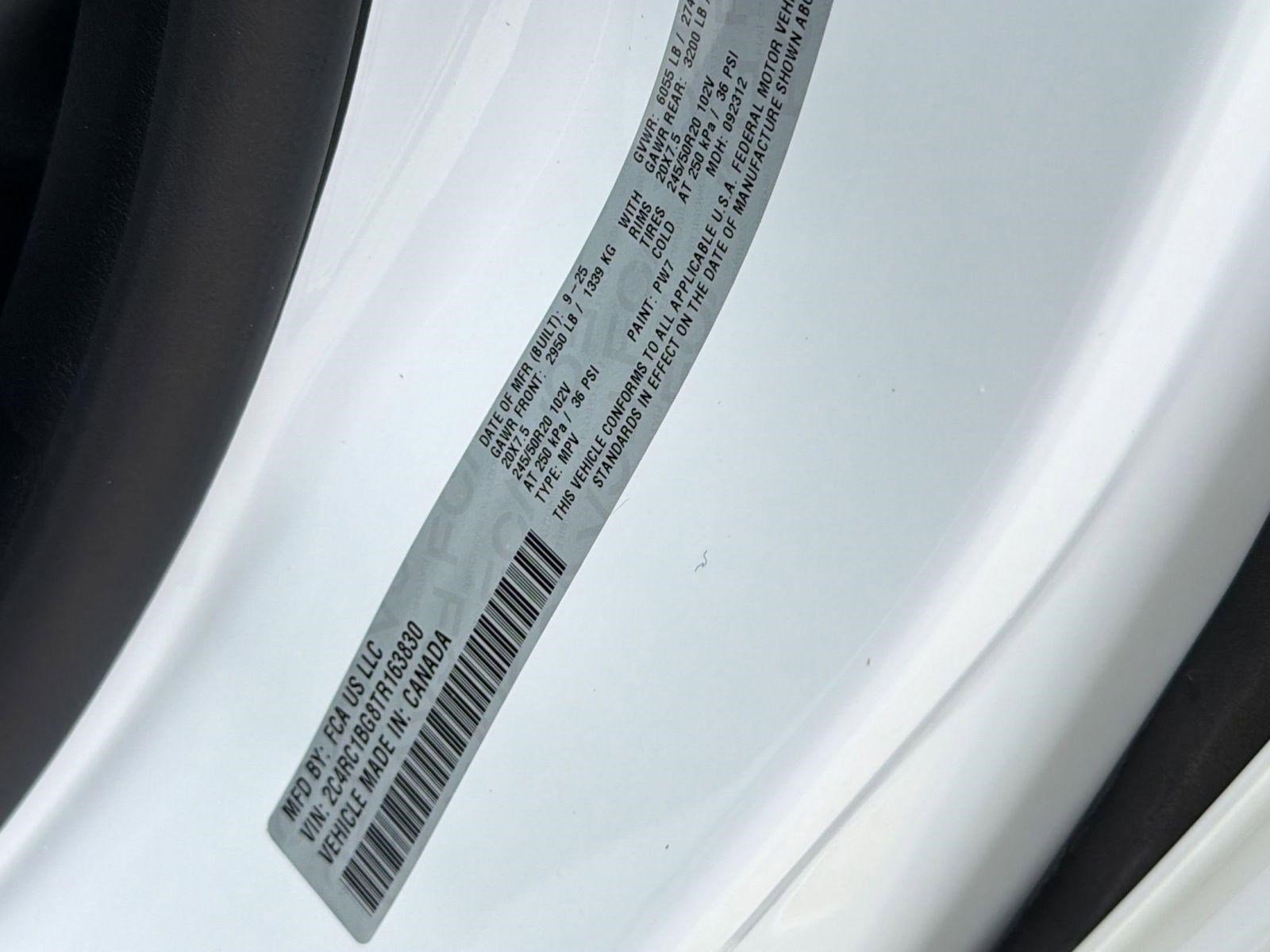 Used 2026 Chrysler Pacifica Select image 20