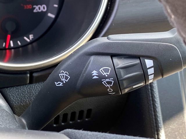 Used 2016 Ford Mustang Shelby GT350 w/ Technology Package image 23