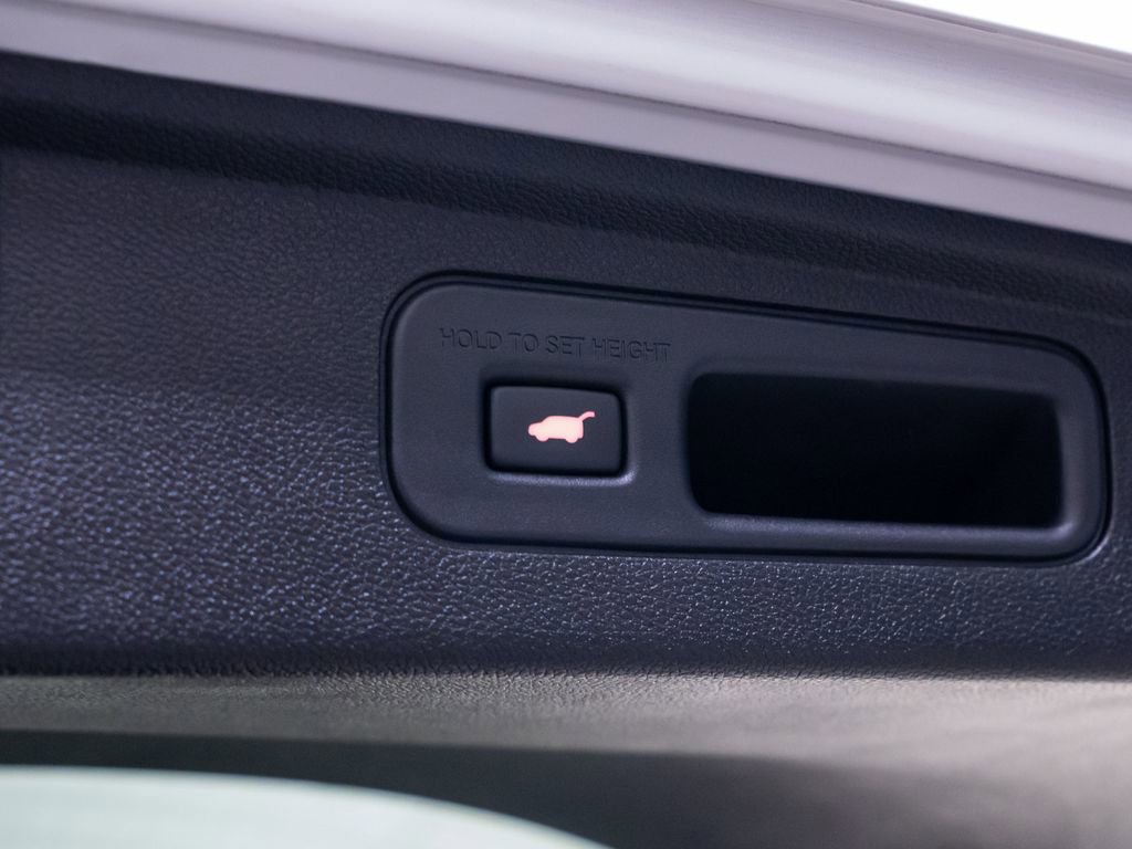 Used 2025 Honda Odyssey EX-L image 32