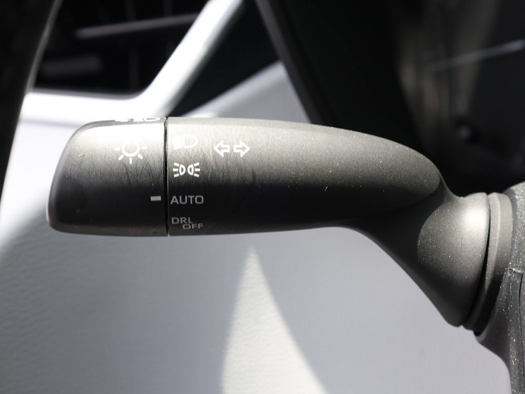 Used 2024 Toyota Corolla SE FWD image 31