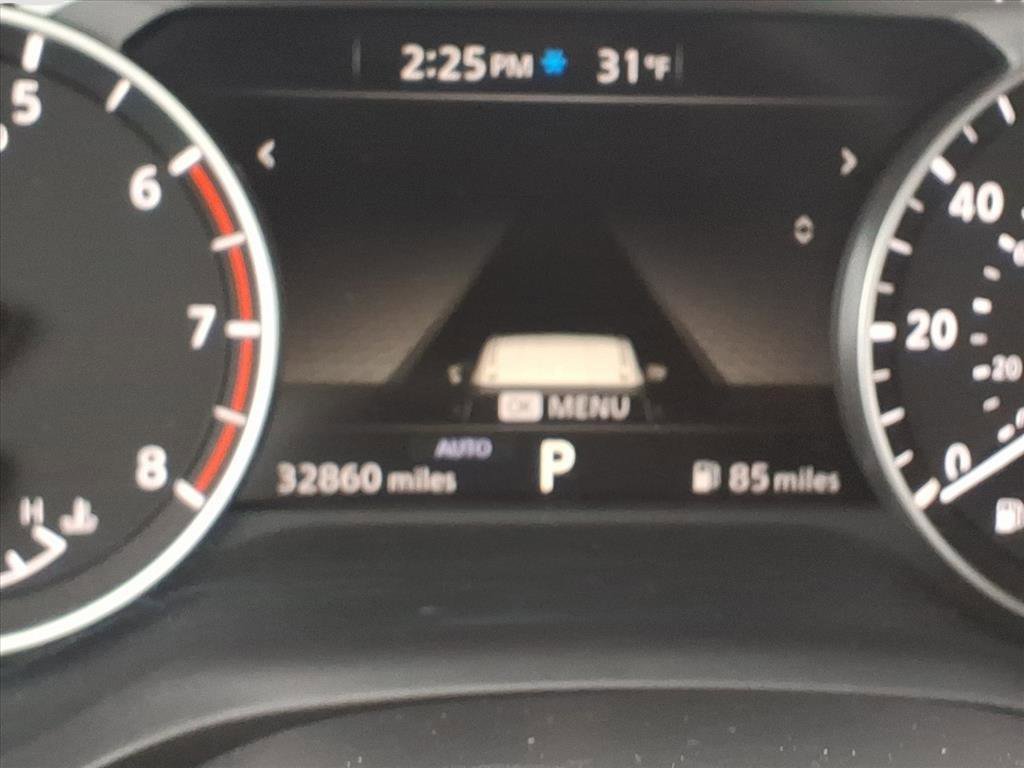 Used 2025 Nissan Rogue SV image 26