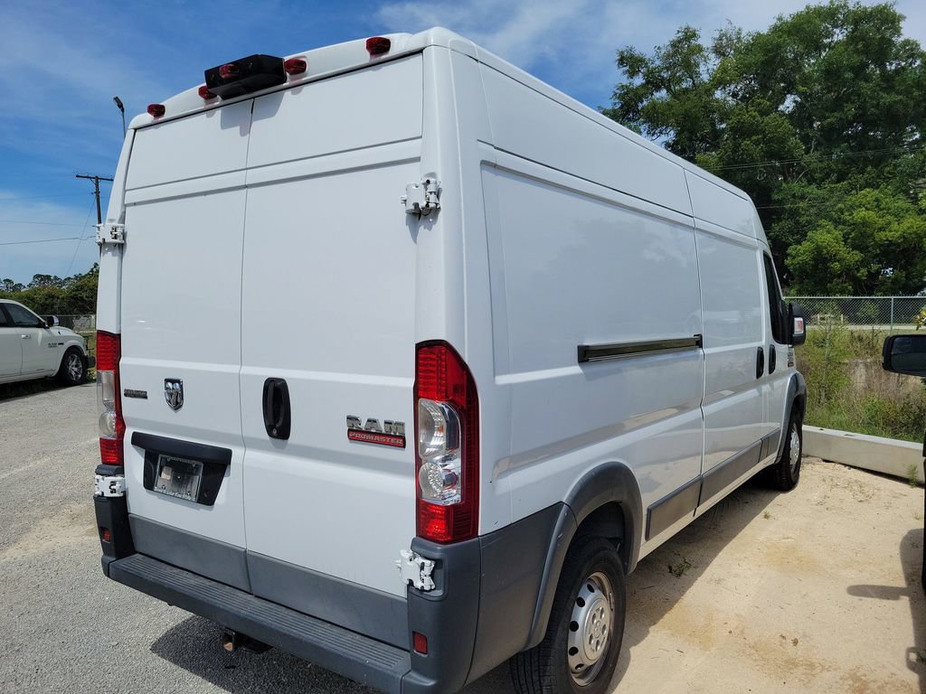 Used 2017 RAM ProMaster 2500 w/ Interior Convenience Group FWD image 3