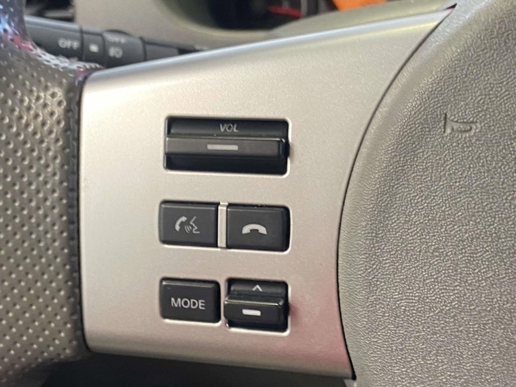 Used 2021 Nissan Frontier SV w/ Midnight Edition Floor Mats image 27