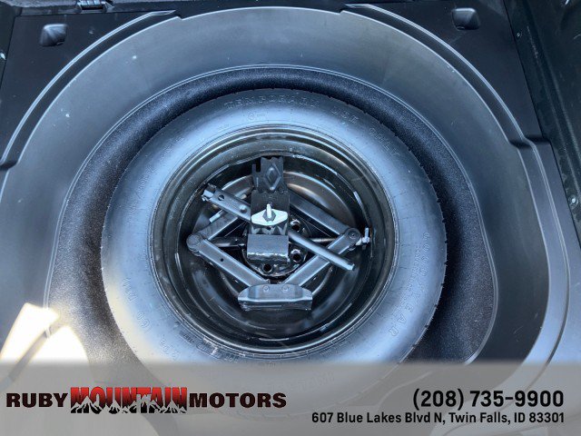Used 2018 Jeep Cherokee Limited AWD/4WD image 28