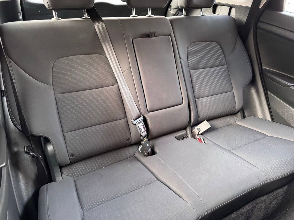 Used 2021 Hyundai Tucson Value FWD image 18