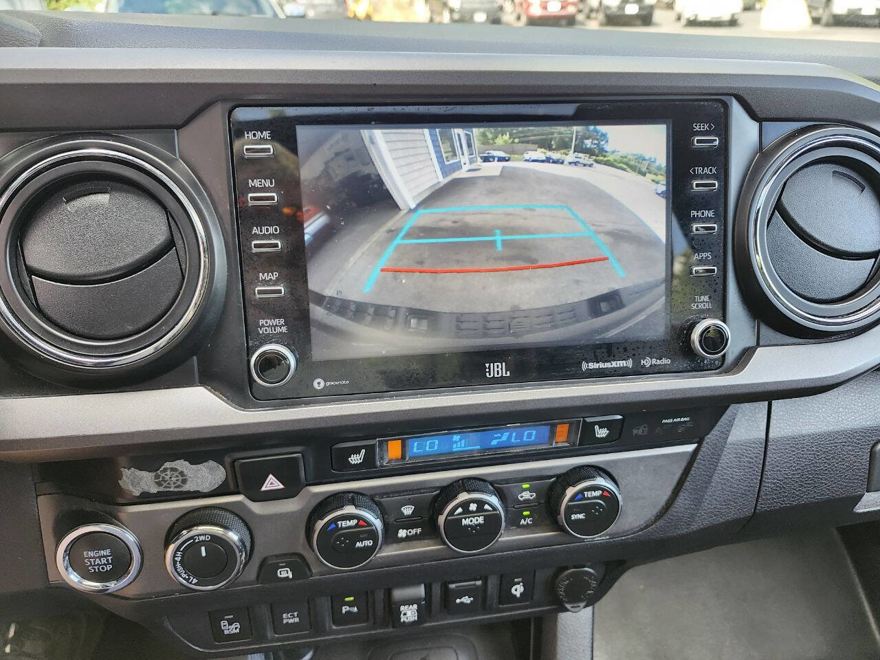 Used 2020 Toyota Tacoma TRD Off-Road w/ TRD Premium Off Road Package image 14