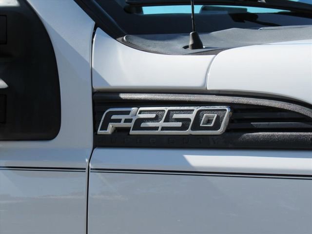 Used 2015 Ford F250 XL w/ XL Value Package image 8