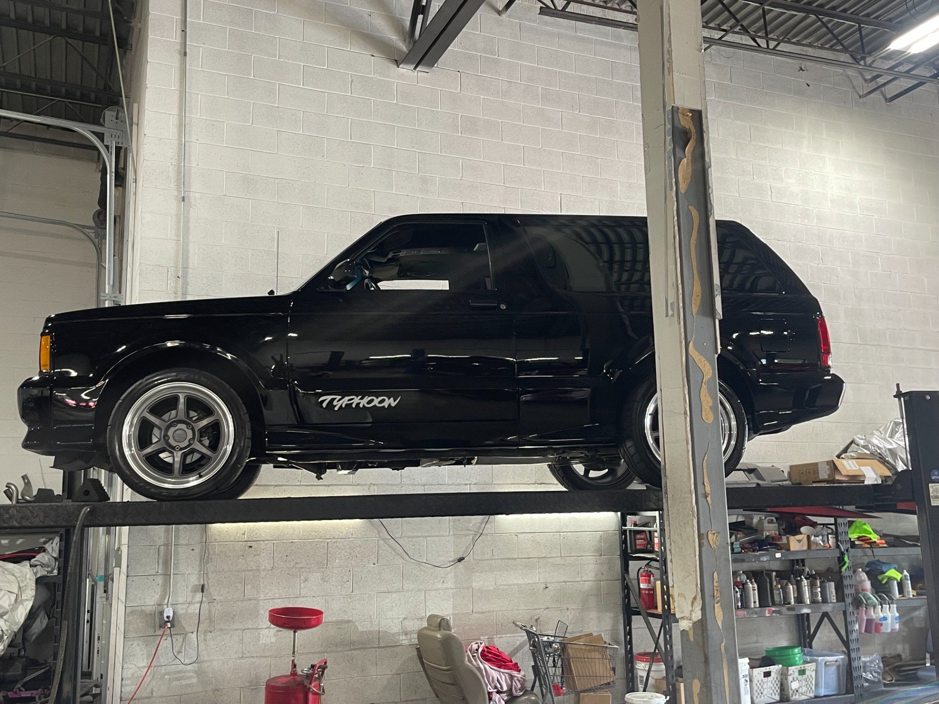 Used 1993 GMC Typhoon AWD/4WD image 83