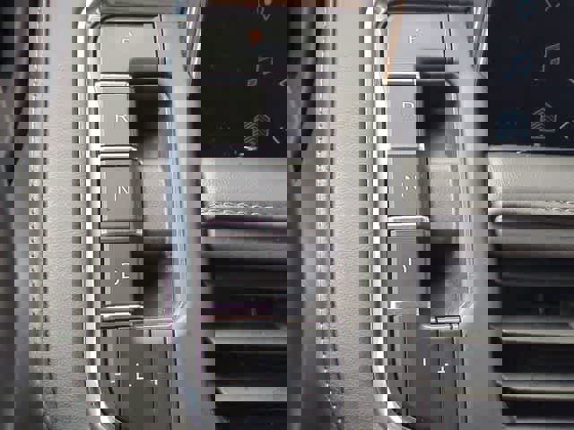 Used 2024 Chevrolet Tahoe LT image 31